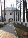 Святые ворота с Тихвинской надвратной церковью. Переславль-Залесский