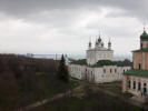 Вид на Всехсвятскую церковь с трапезной палатой с колокольни Богоявленской церкви. Переславль-Залесский